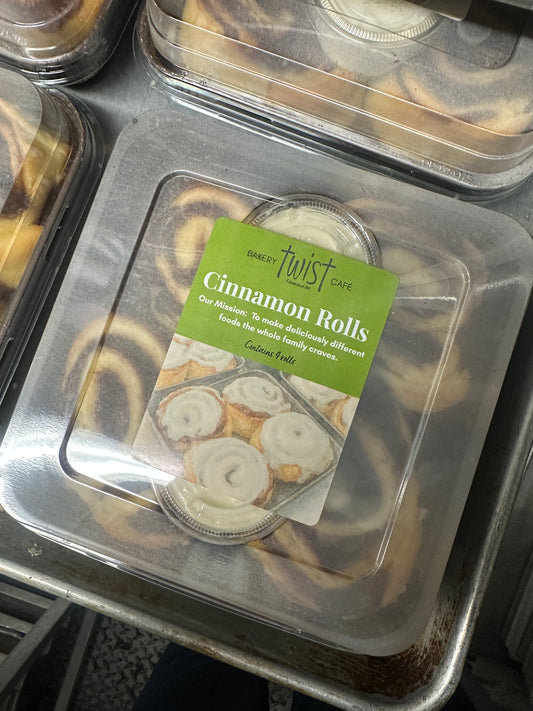 Cinnamon Rolls (4 Large)